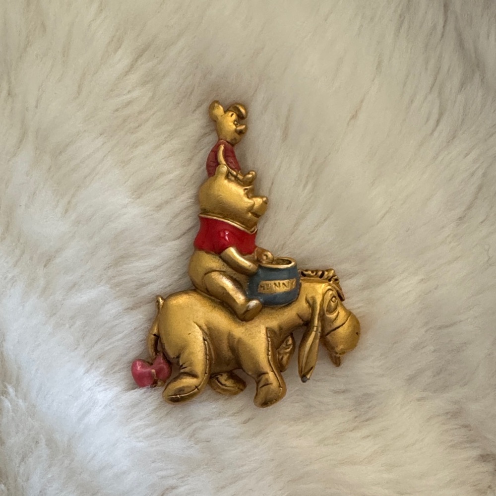 Disney Piglet, Pooh & Eeyore RETIRED Brooch Pin - EXCELLENT CONDITION